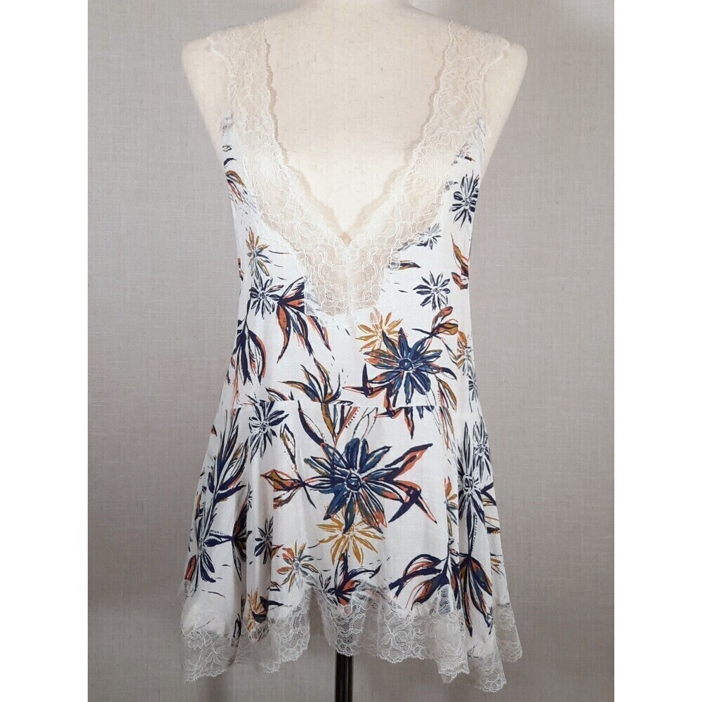 Free People Intimates Romantic Feminine Lace Trim Floral Baby Doll SZ X-Small - Picture 1 of 16